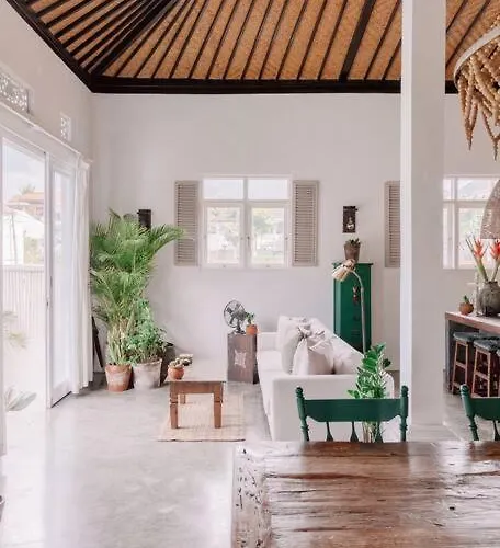 Gorgeous Colorful & Tropical - Vyg Villa *